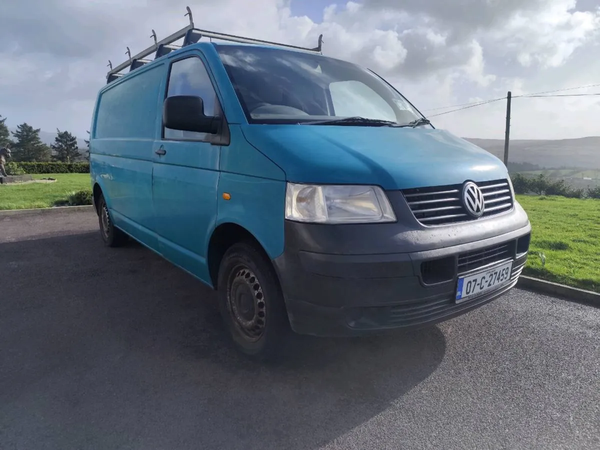 Volkswagen Transporter 2.5 - Image 2