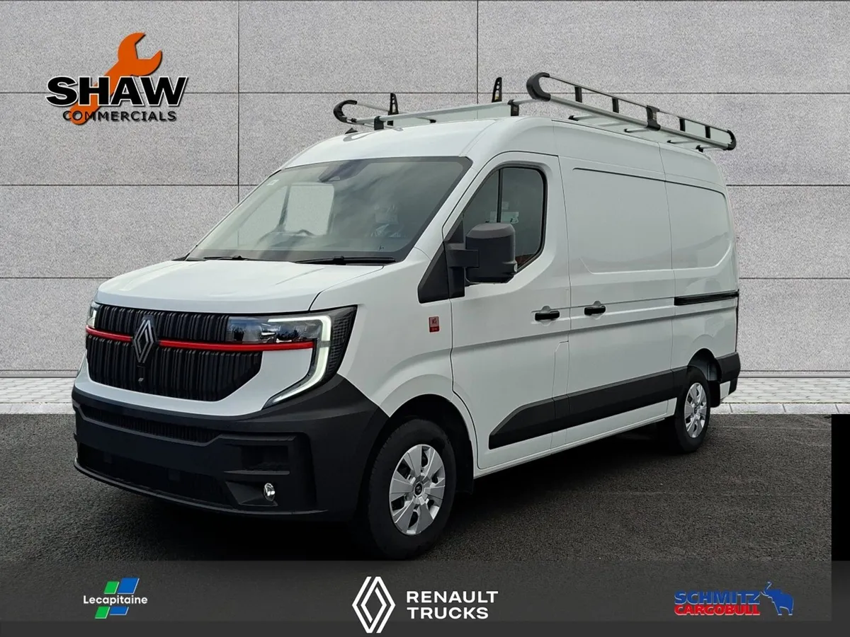 Renault Master L2H2 with ROOF RACK - Image 1