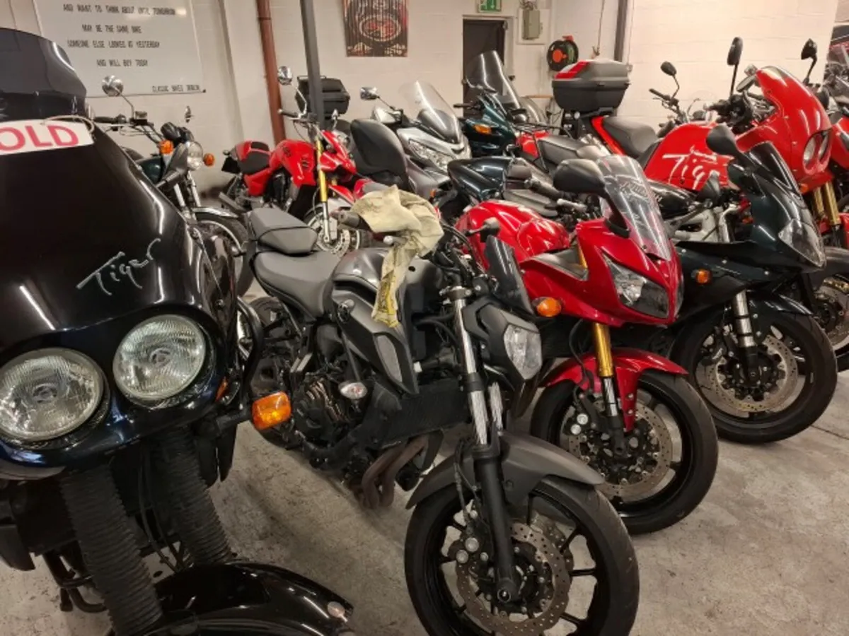 Classic Bikes Dublin D12Ev97 - Image 1