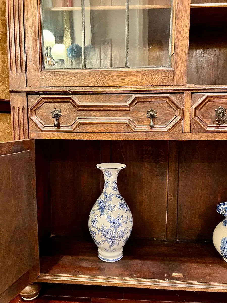Antique oak cabinet - Image 3