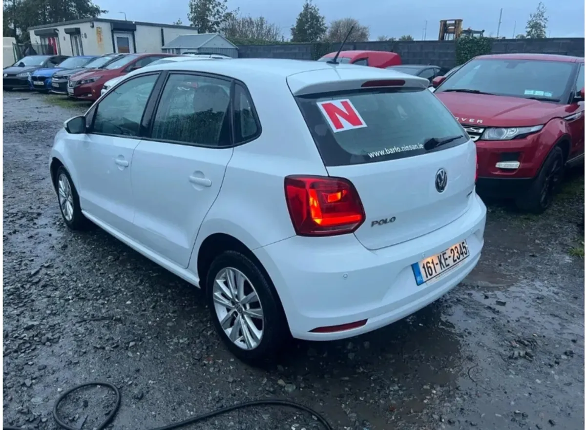 161 Vw Polo 1.0 Petrol Driving - Image 2