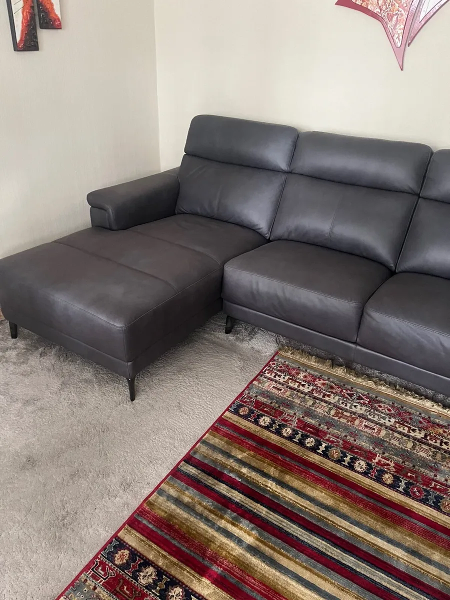 Sitting room sofa - Image 2