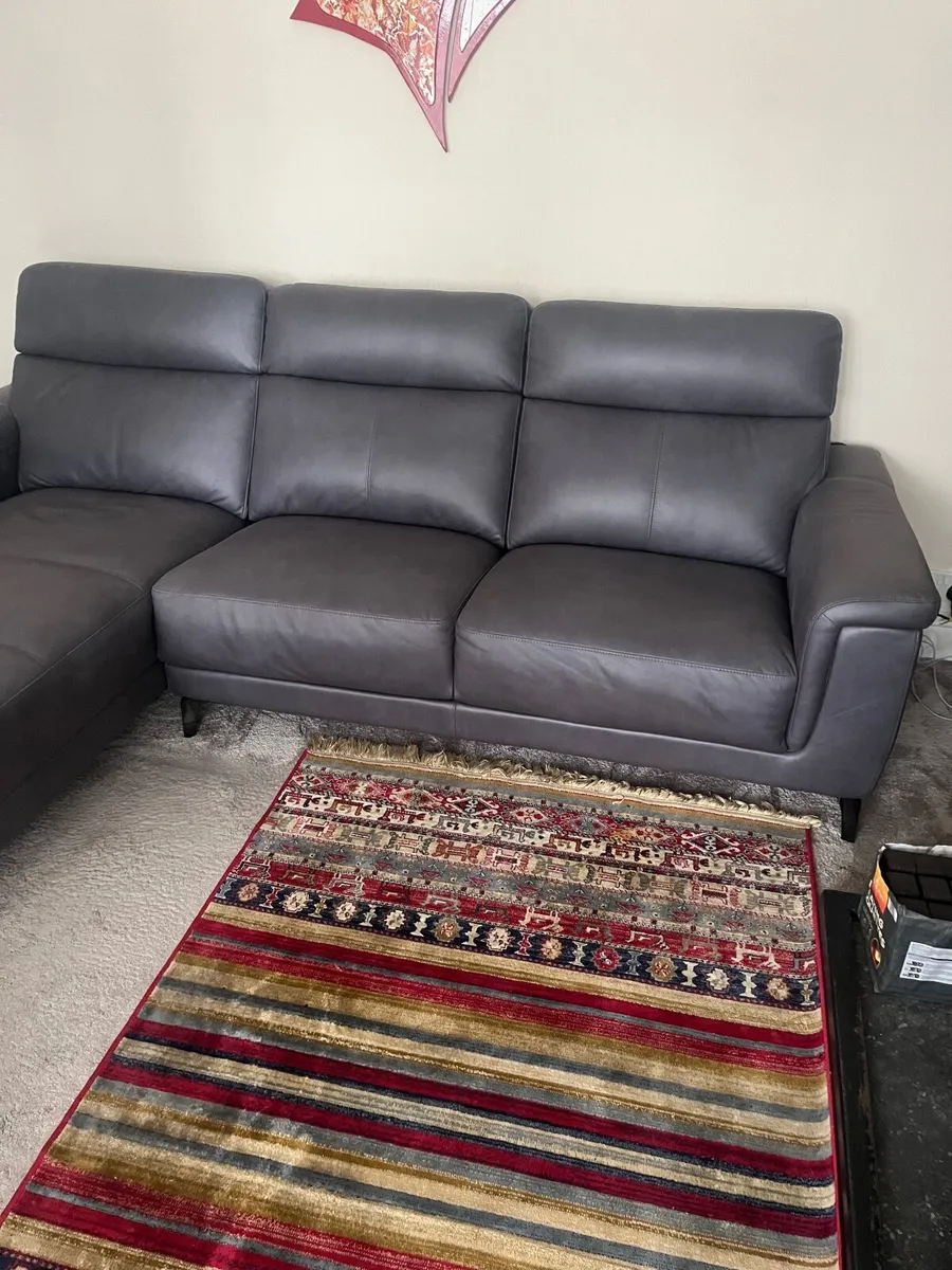 Sitting room sofa - Image 4