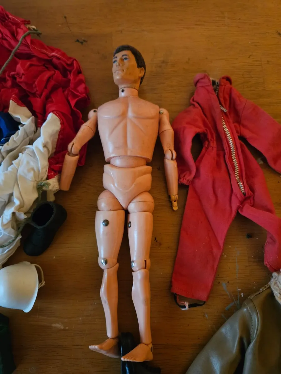 Vintage Action Man 1970's & Accessories - Image 2