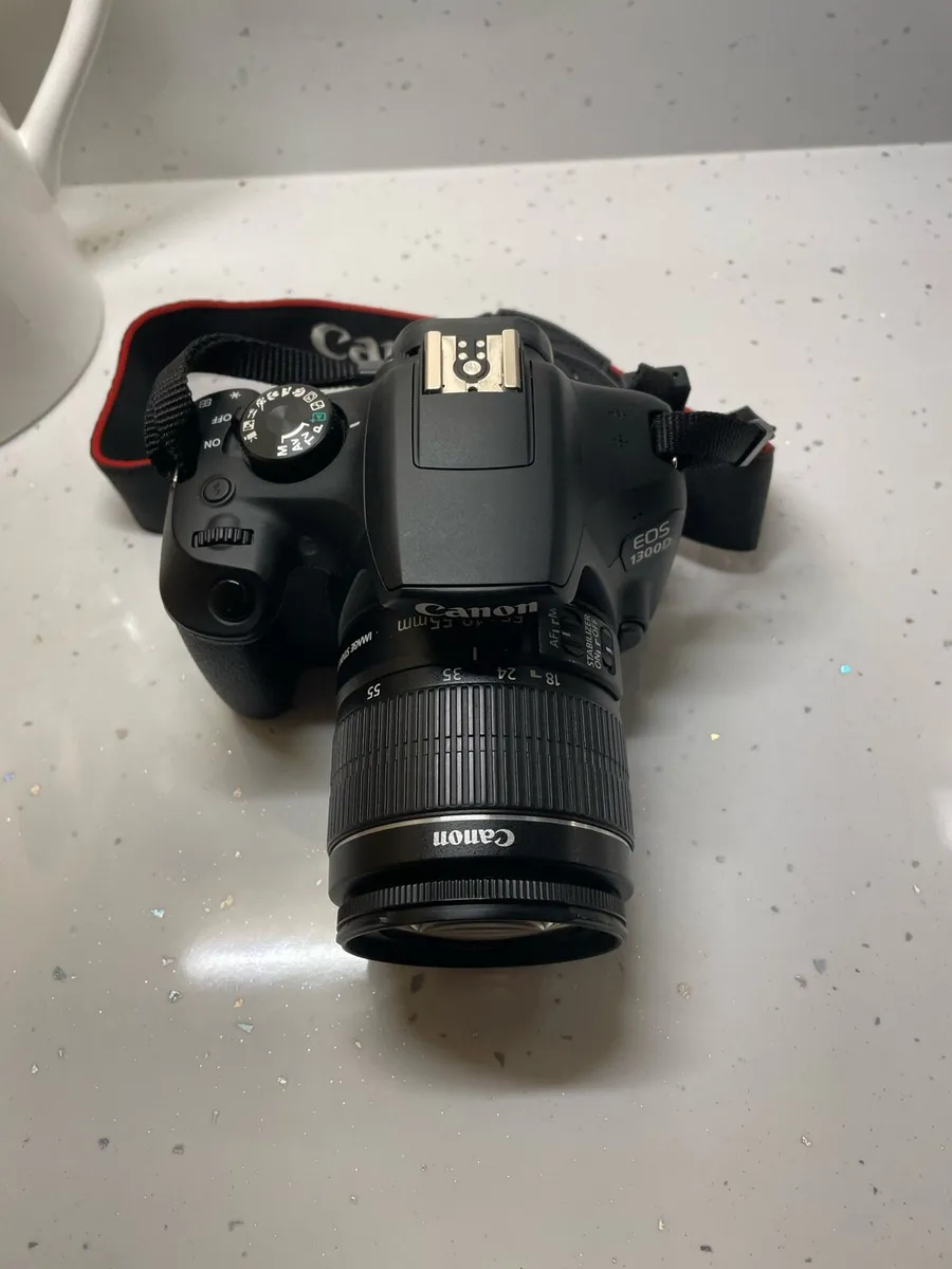 Canon EOS 1300D - Image 3