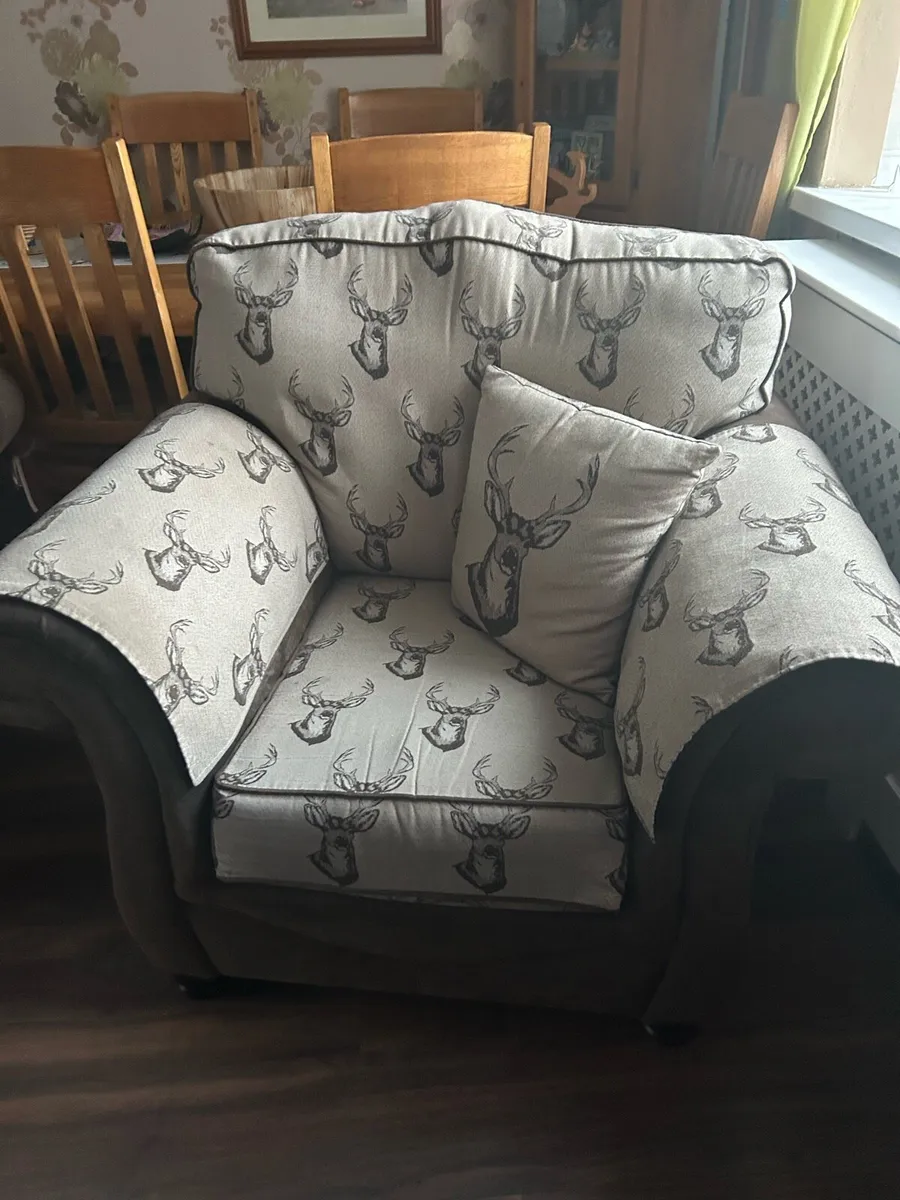 Suite of furniture - Image 4