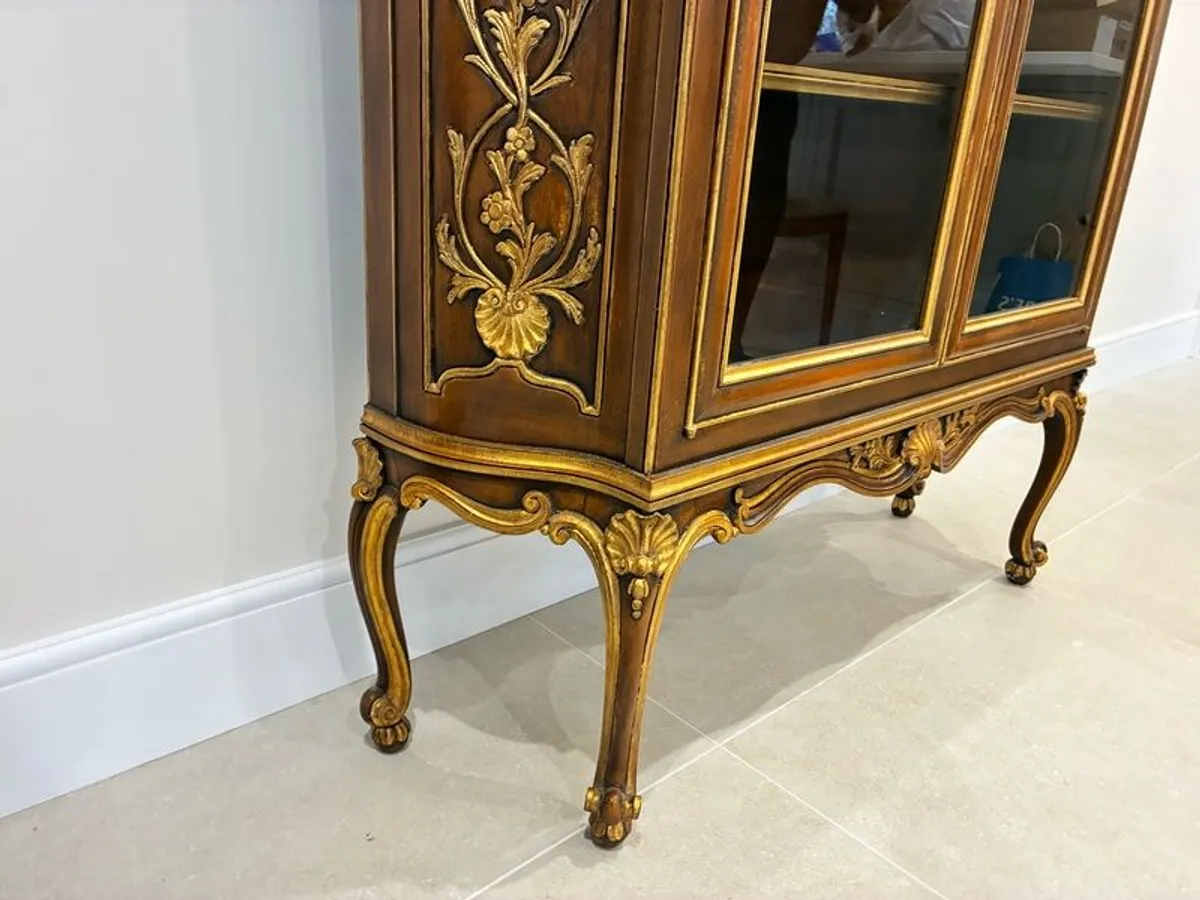 French Style  Cabinet - Image 4