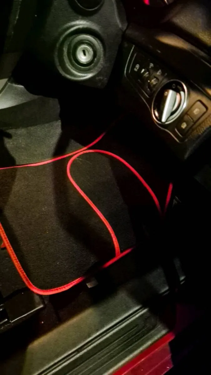 Hyundai40 *read  add*u may sell for parts or fix - Image 2