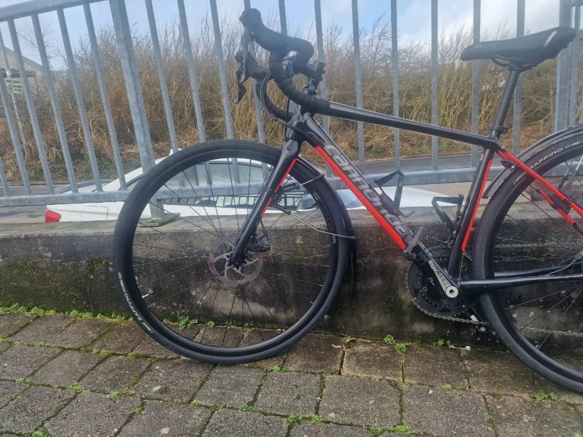 Cannondale Synapse Disc 105 Womens Road Bike 2019 - Image 2