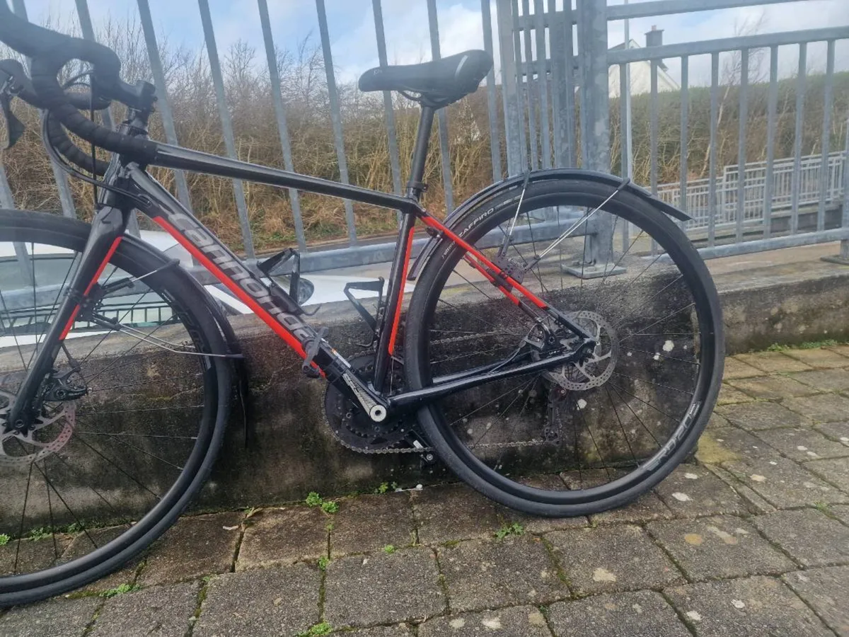 Cannondale Synapse Disc 105 Womens Road Bike 2019 - Image 3