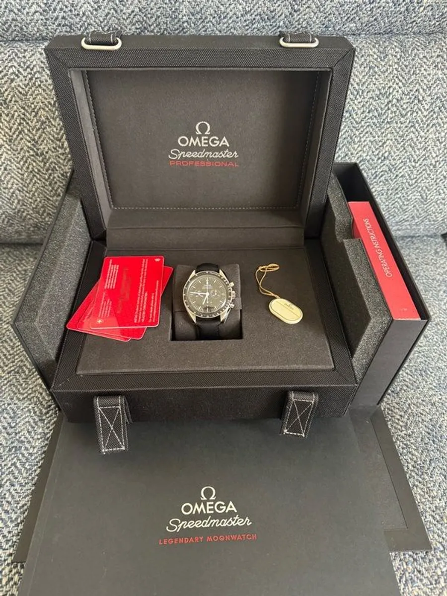 Omega Speedmaster Professional - Image 2