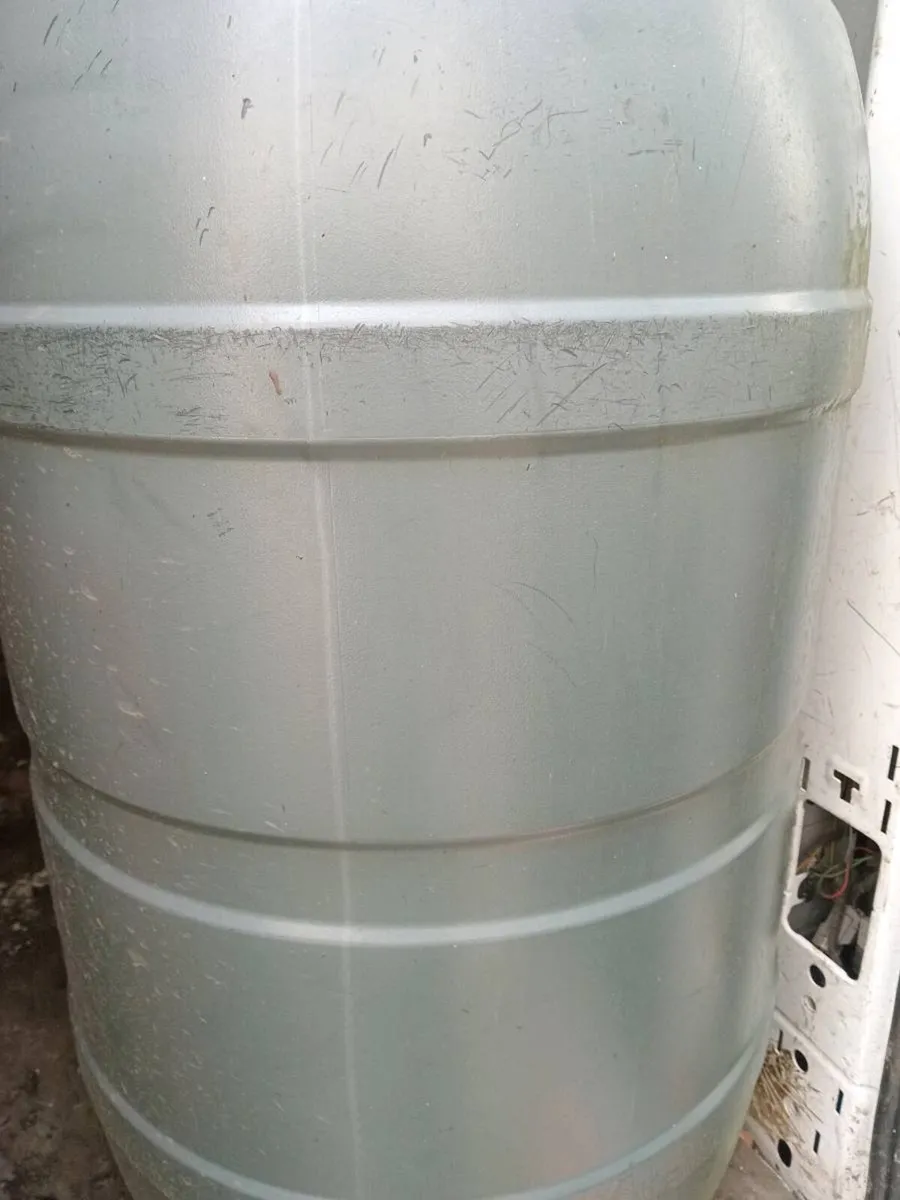 Water butt - Image 2
