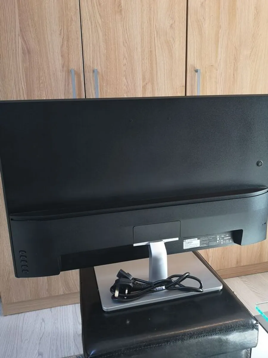 Computer screen - Image 3