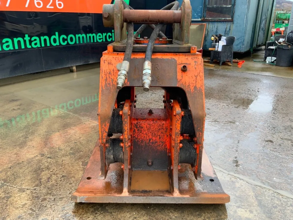 NPK COMPACTION WACKER PLATE.....100mm....263pf - Image 3