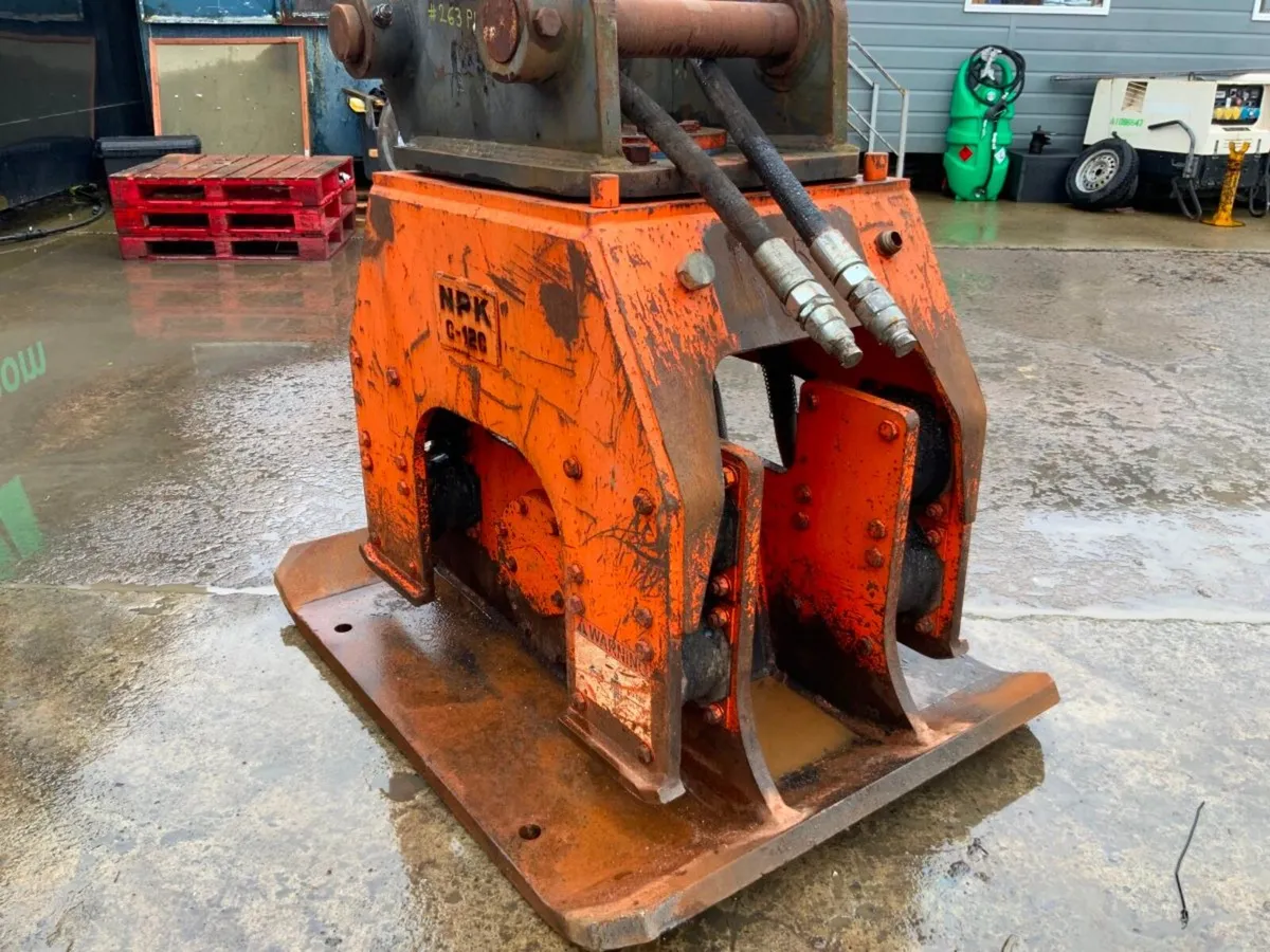 NPK COMPACTION WACKER PLATE.....100mm....263pf - Image 4