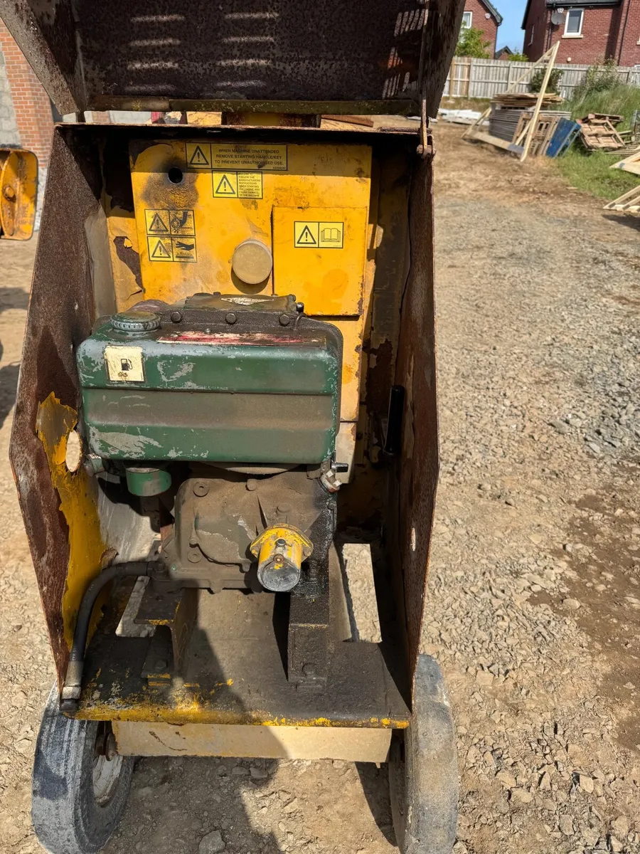 Cement mixer - Image 2