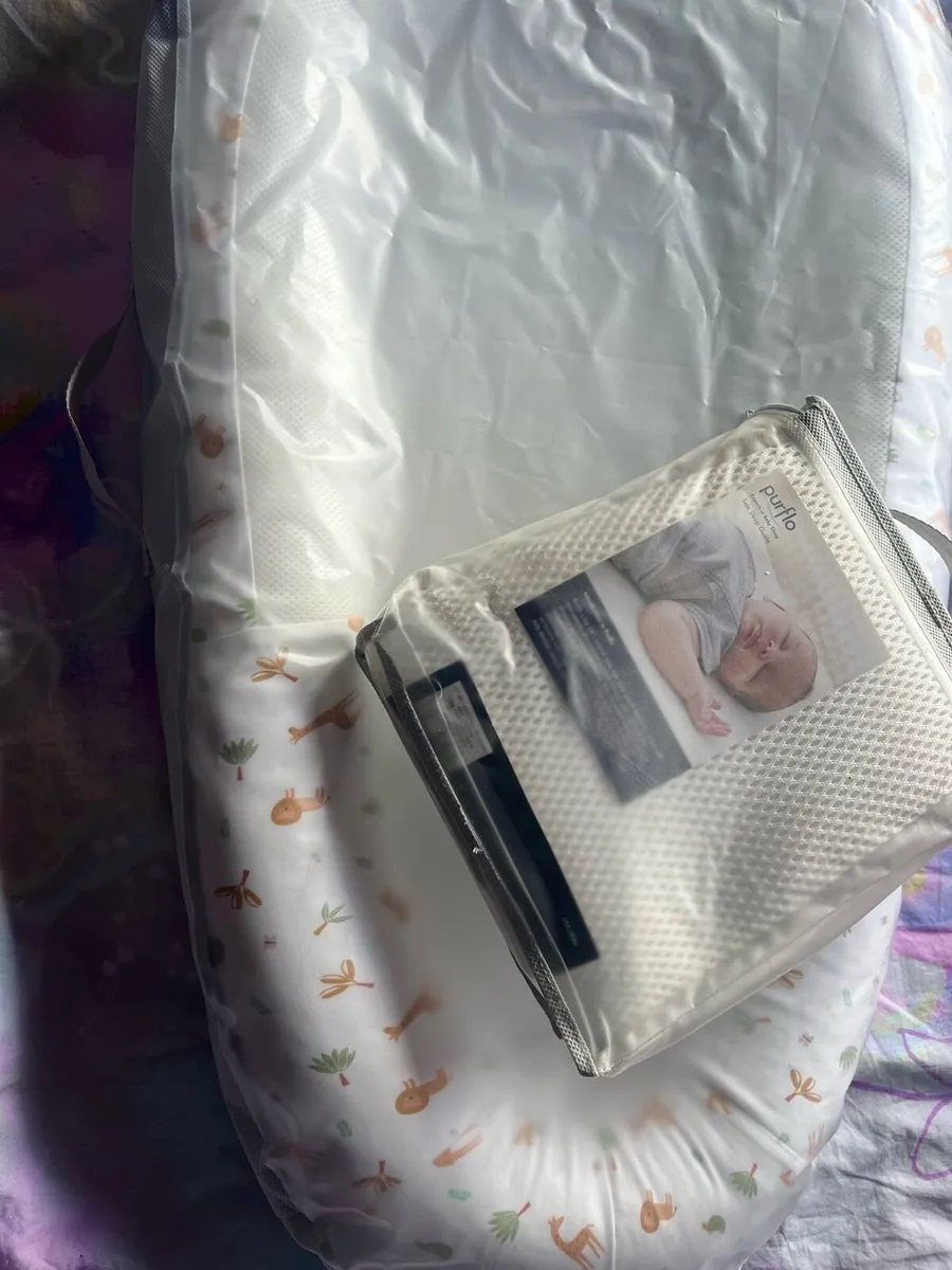 Purflo sleep tight baby bed - Image 1