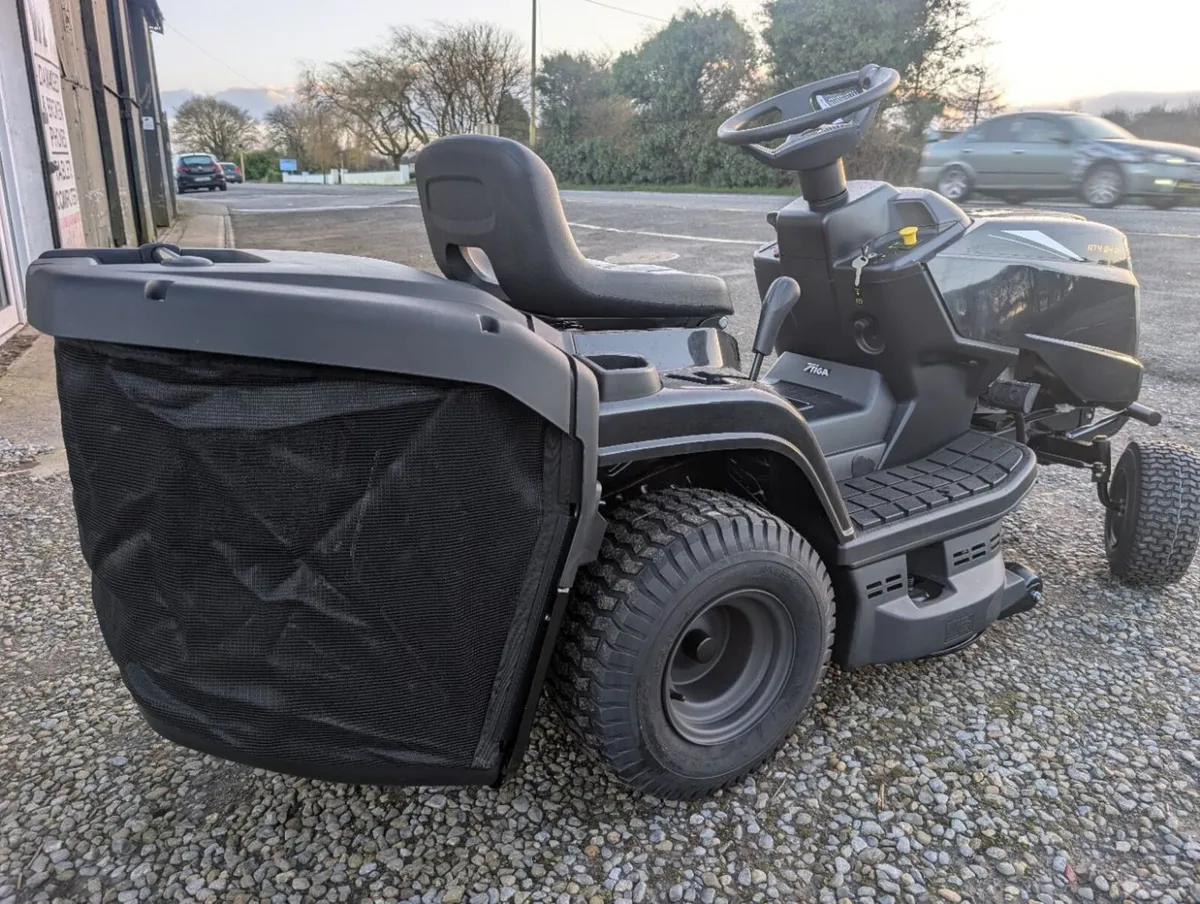 New Ride on lawnmower Alpina AT484A - Image 2