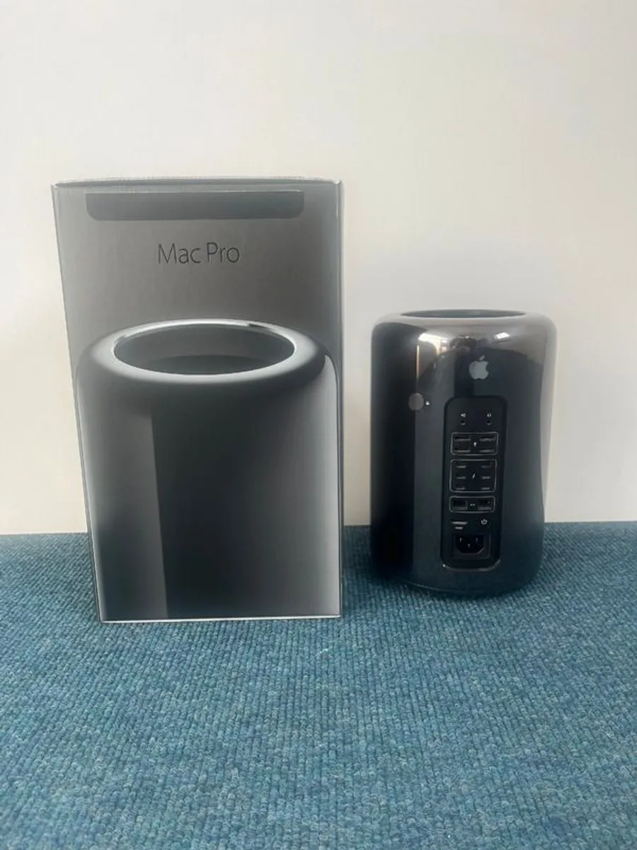 Mac Pro (Late 2013) A1481 model - Image 2