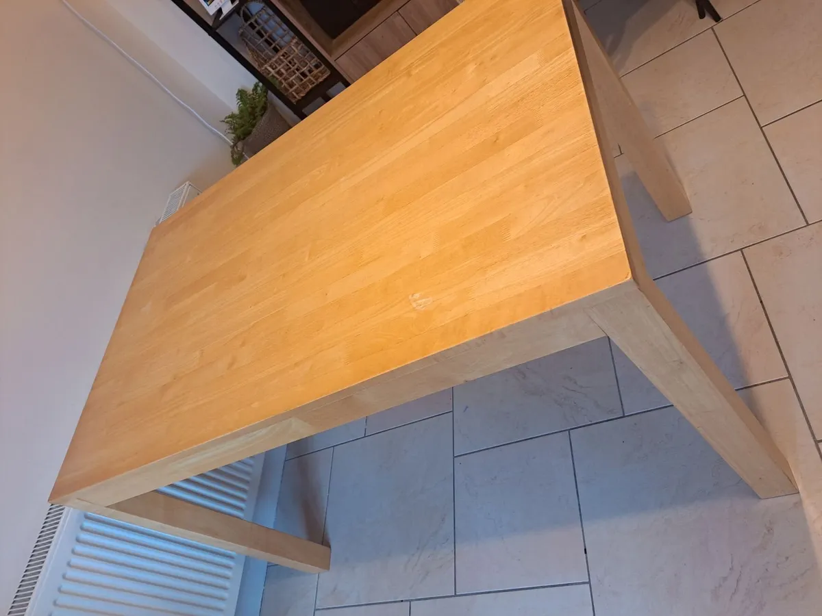 Dinning table - Image 2