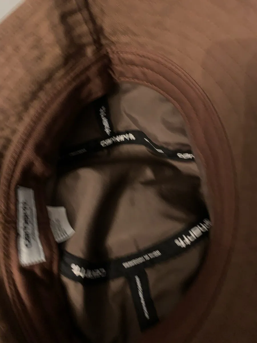 Carhartt hart new - Image 2