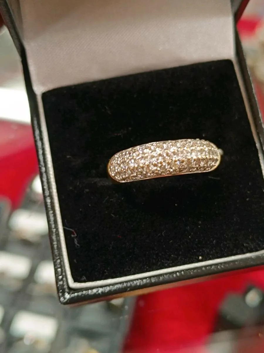 Heavy Diamond Dome Ring, 18k yellow gold - Image 2