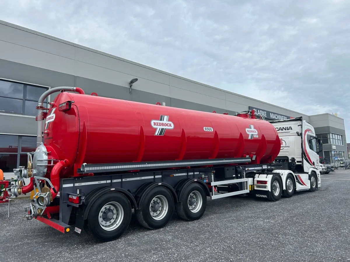 Redrock 6500 Gallon Truck Tanker in stock - Image 3