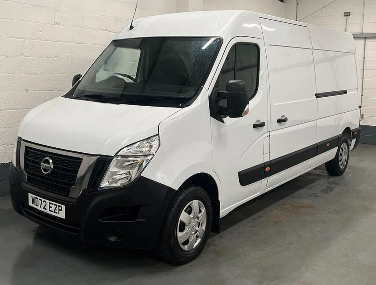 2023 Nissan Interstar Panel Van - Image 4