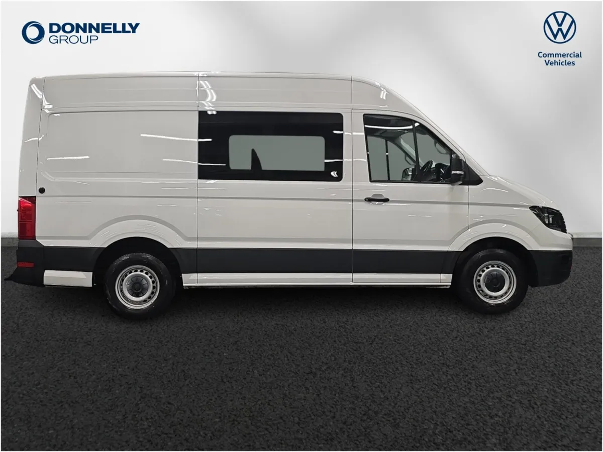 Volkswagen Crafter Cr35 Mwb Diesel Fwd Commerce Pl - Image 4