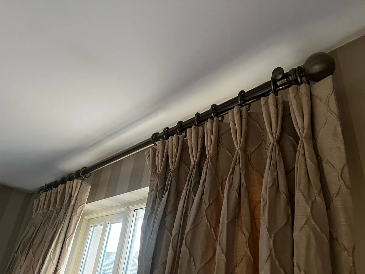 Set of beautiful quality curtains - Image 2