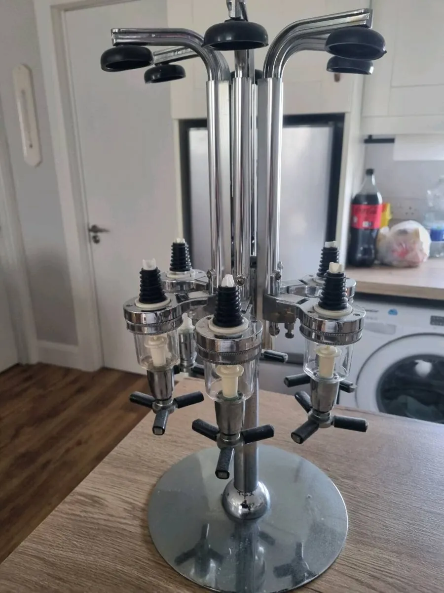 Drinks dispenser - Image 1