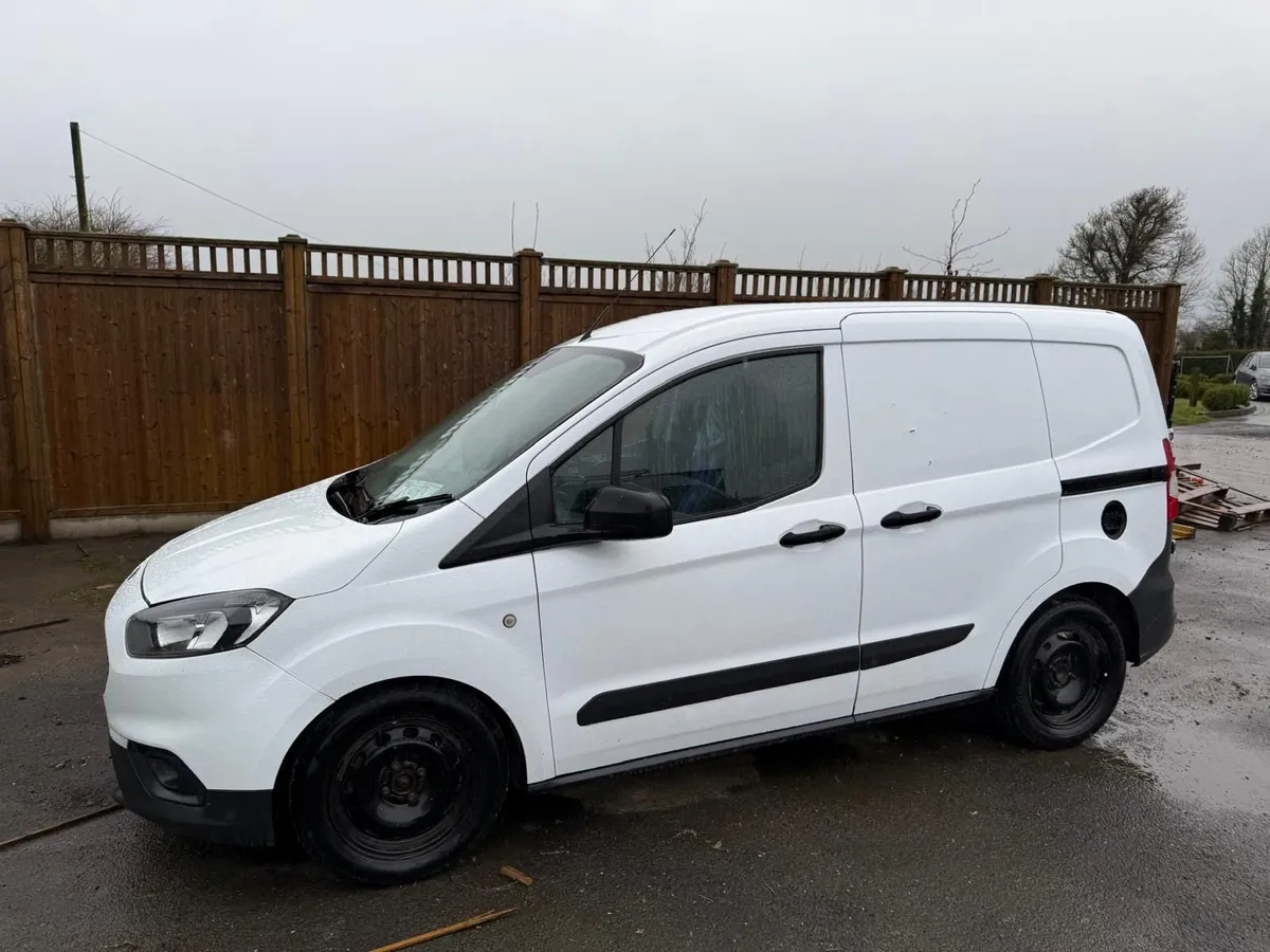 Ford Transit Connect 2018 - Image 1