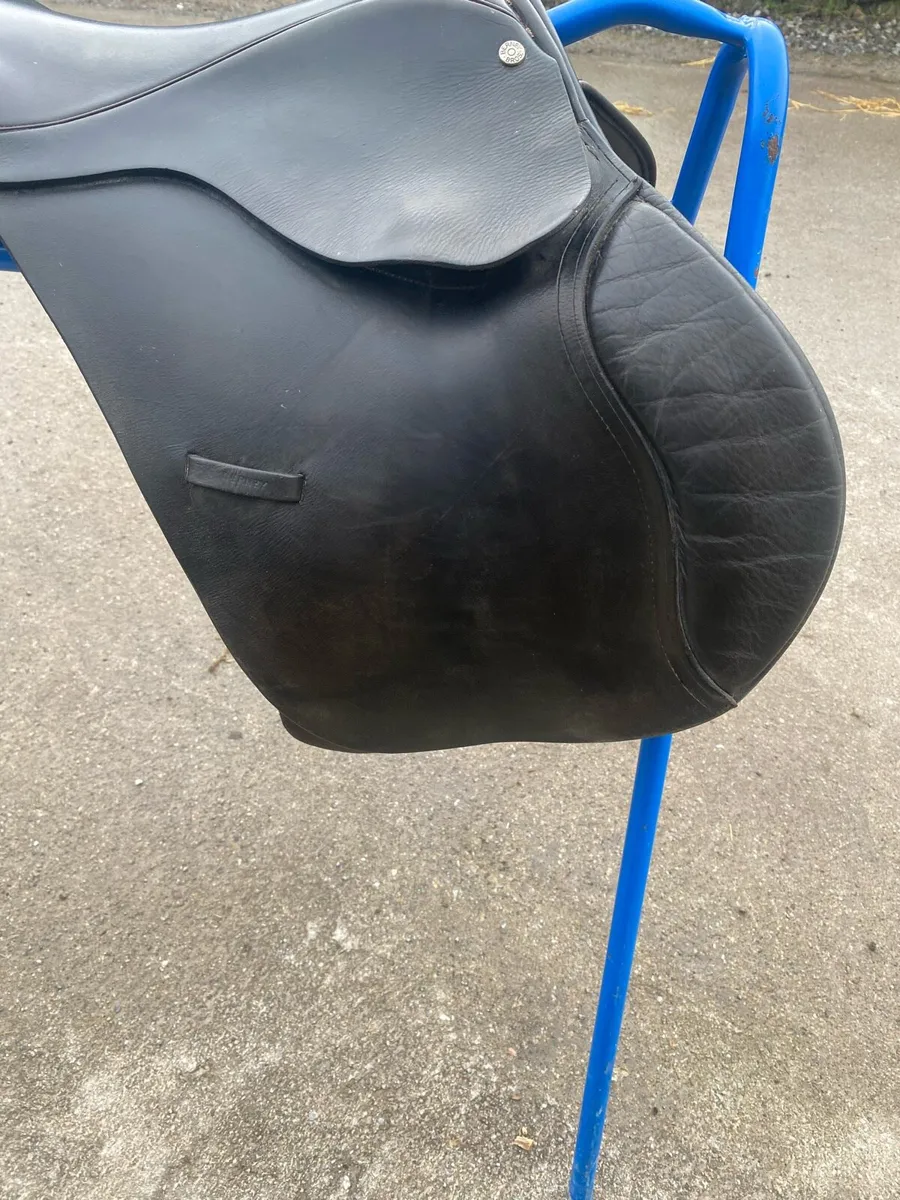 16 inch Berney saddle - Image 3