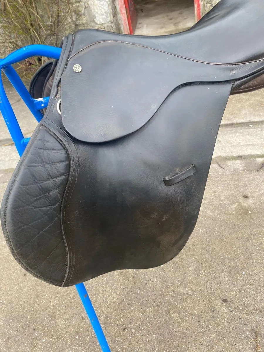 16 inch Berney saddle - Image 4