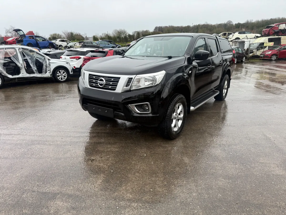 2018 Nissan NAVARA 2.3 DCI  NP300 - Image 1