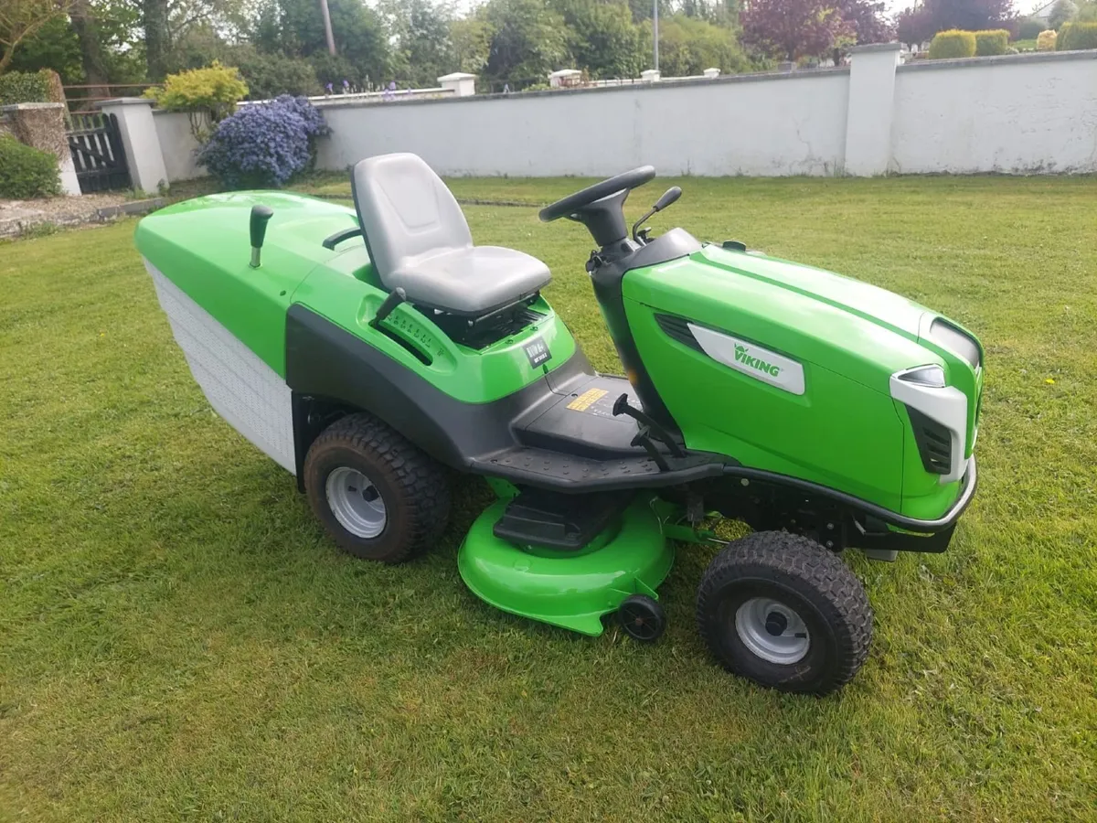Viking Ride On Lawnmower - Image 1
