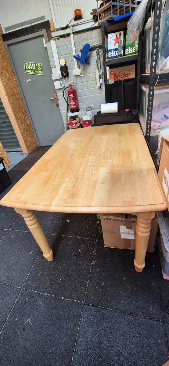 Large Dining table. - Image 1