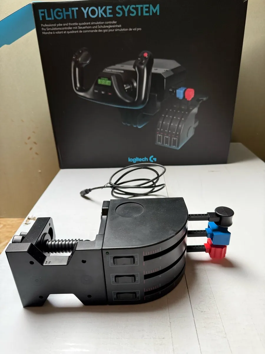 Logitech flight yolk system - Image 4