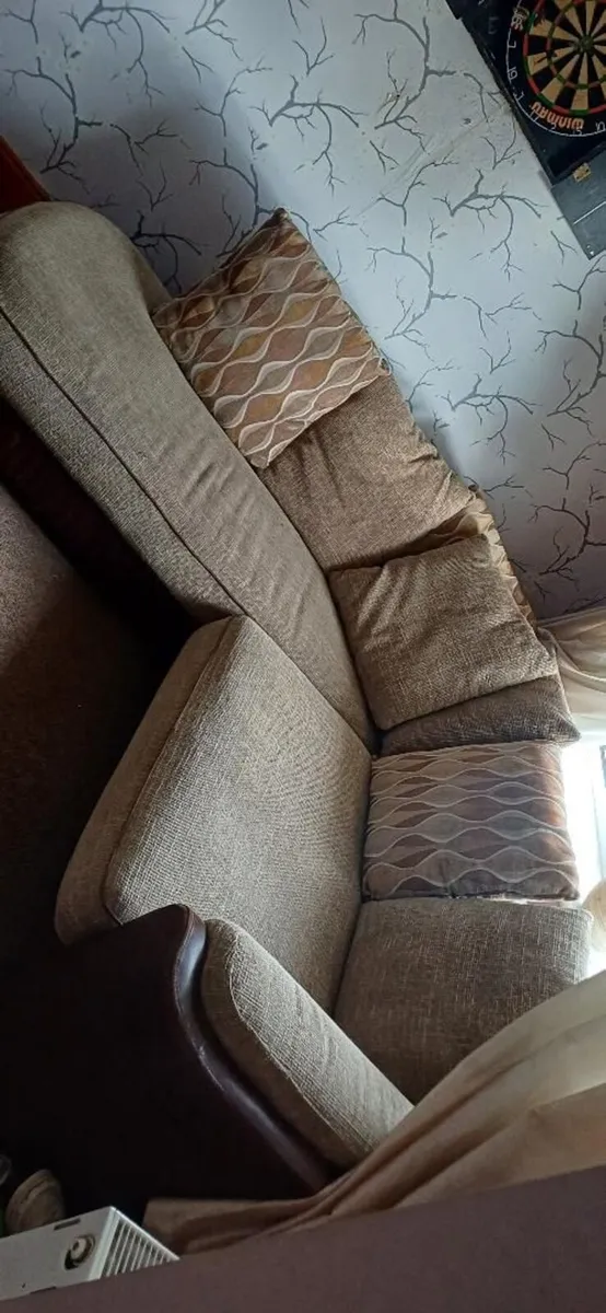 L shaped couch - Image 4