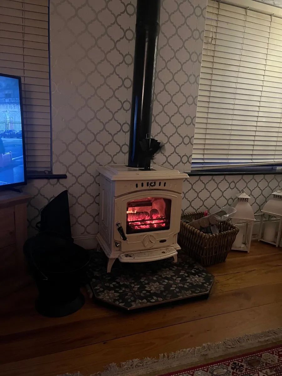 Tara stove