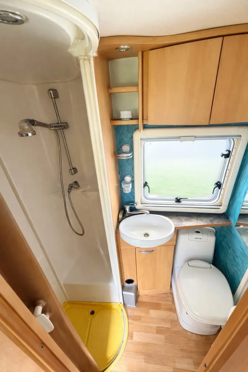 2004 Swift Kontiki 610 NI REG CHEP VRT - Image 4