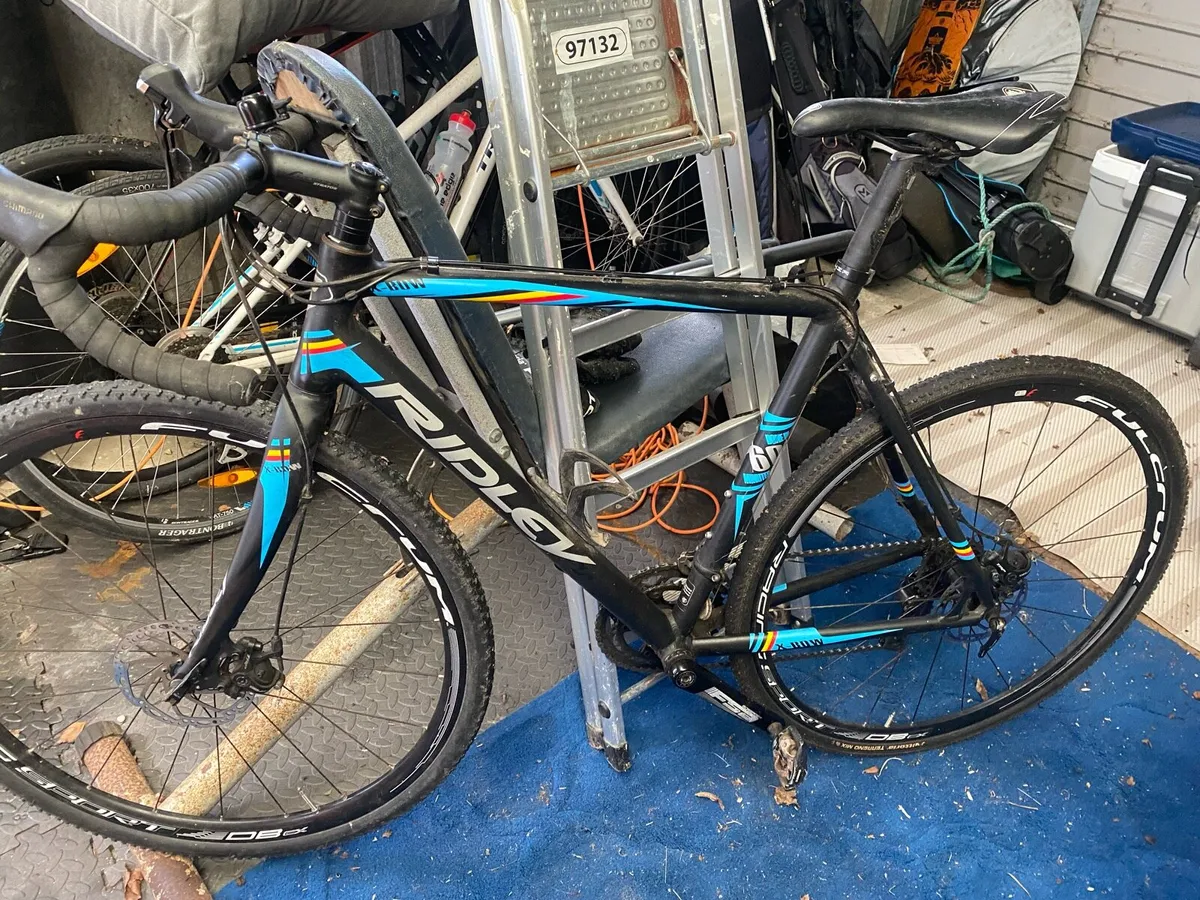 Gravel Bike - Image 1