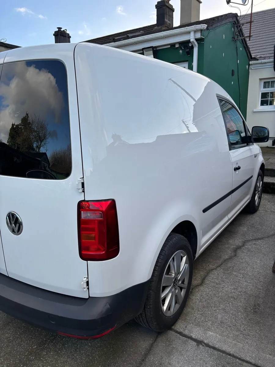 VW CADDY - Image 3