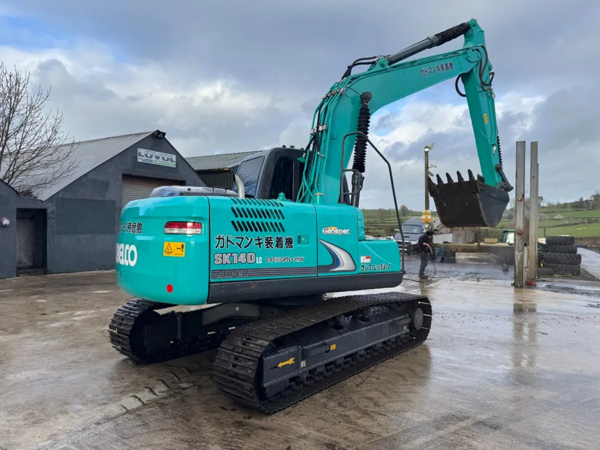 2015 Kobelco SK140 LC Excavator - Image 1