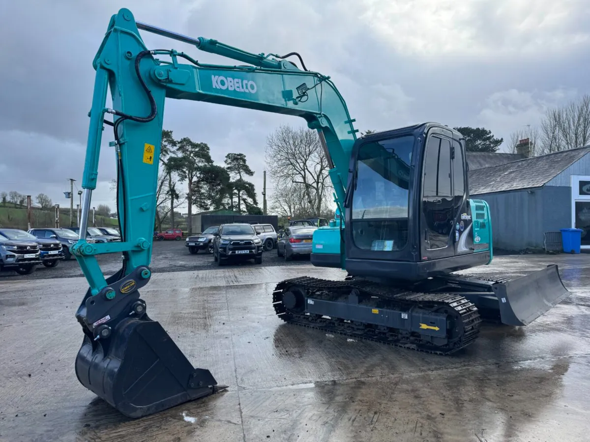 2012 Kobelco SK75 Excavator - Image 3