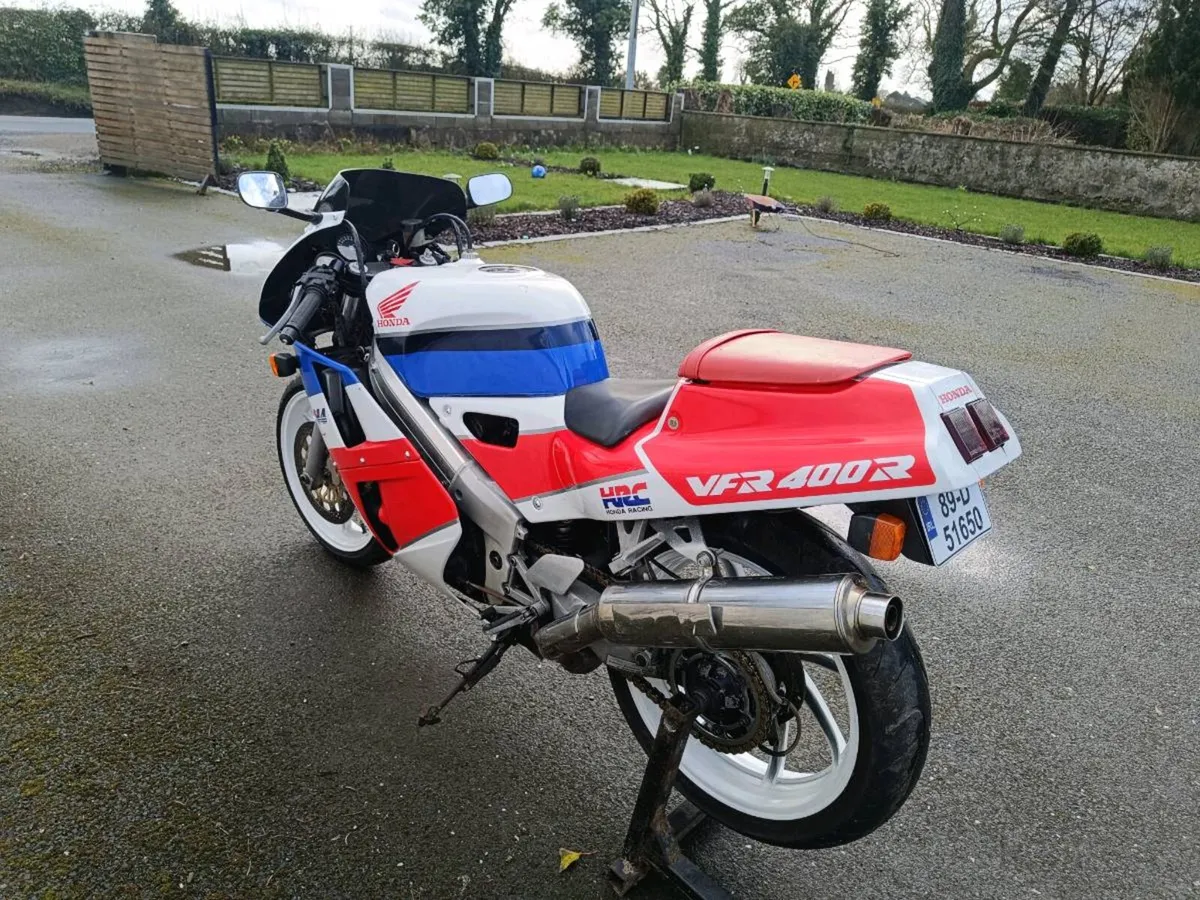 Honda VFR 400 nc30 - Image 4