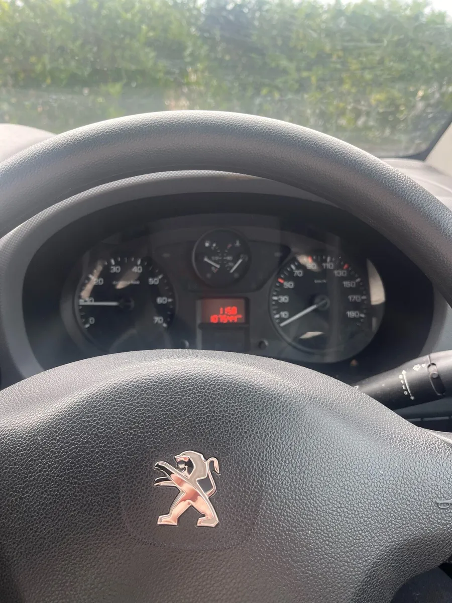 Peugeot Partner 2019 - Image 4