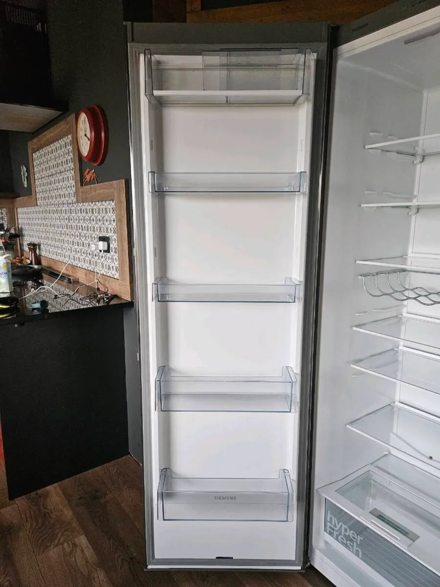 Fridge - Image 4