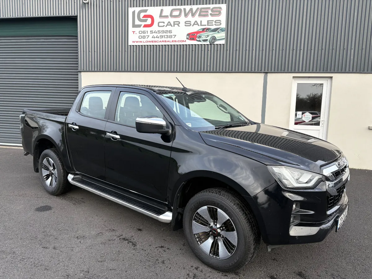 231 Isuzu D-Max LS Double Cab - Image 1
