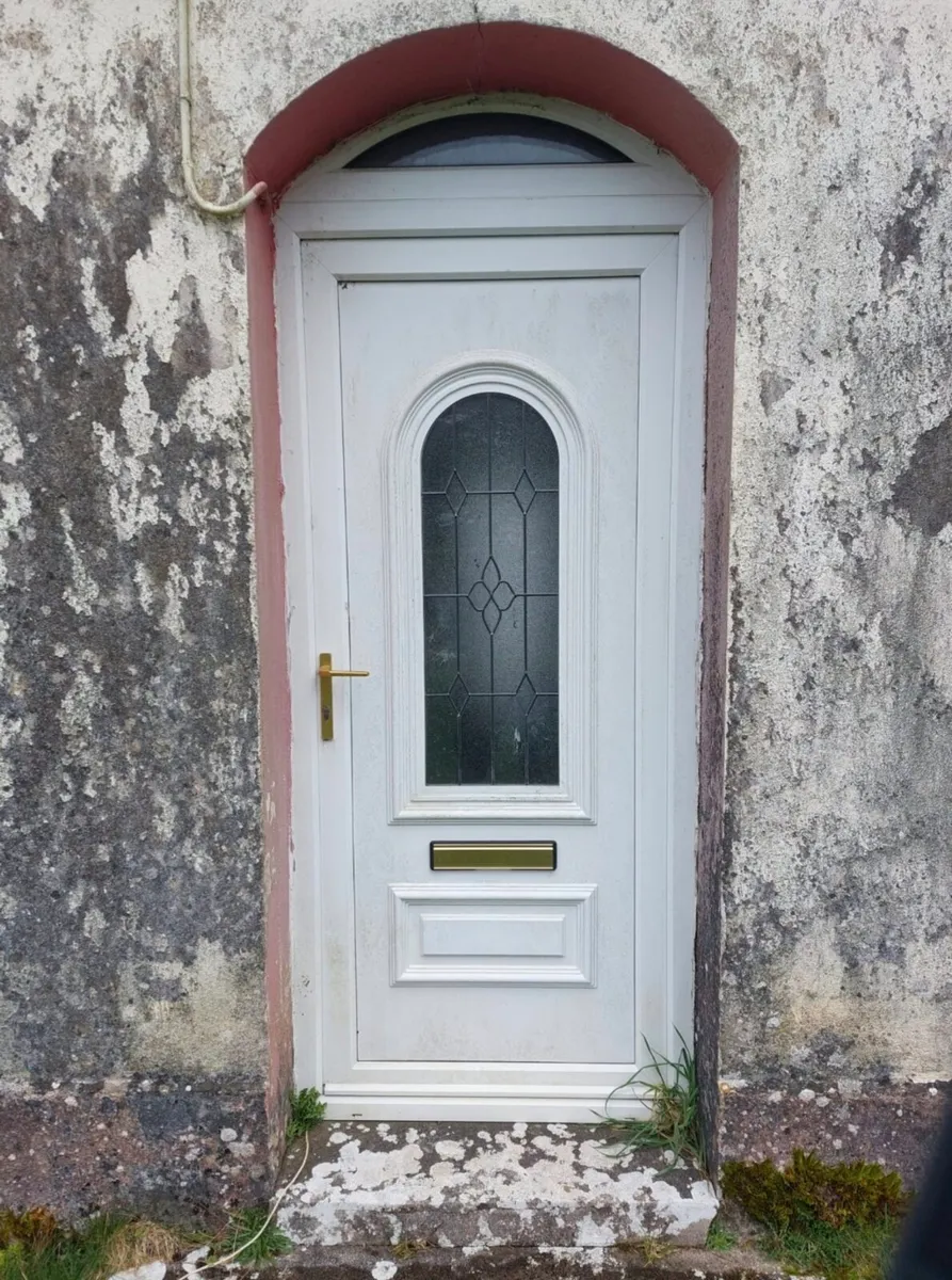 6 White uPVC Windows + 1 White uPVC Front Door – E - Image 1